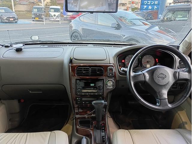 0507874A30260319W00118.jpg