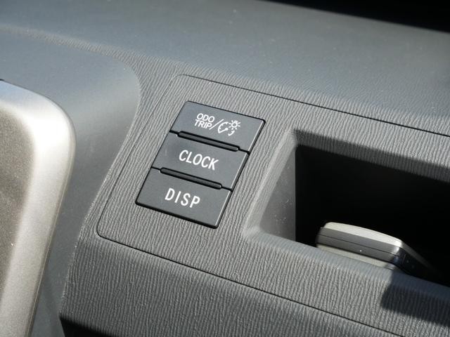 0303693A30260809W00314.jpg