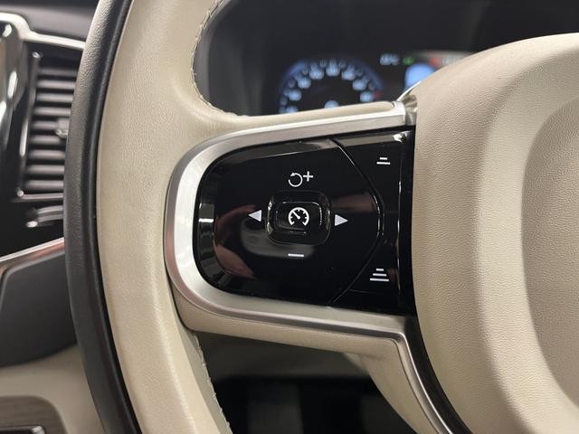 0203361A30260926W00215.jpg