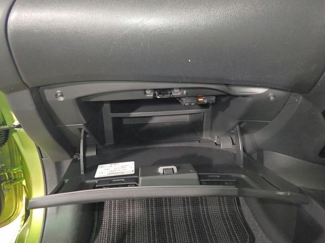0230024A30261005W00418.jpg