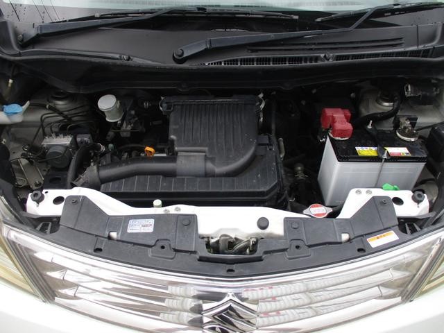 0580671A30260911W00216.jpg