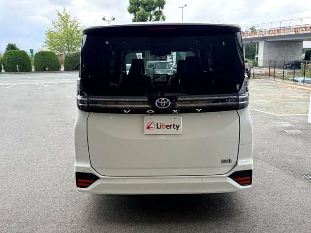 36cf41970cc25a89dfe89d188e0e6667.jpg