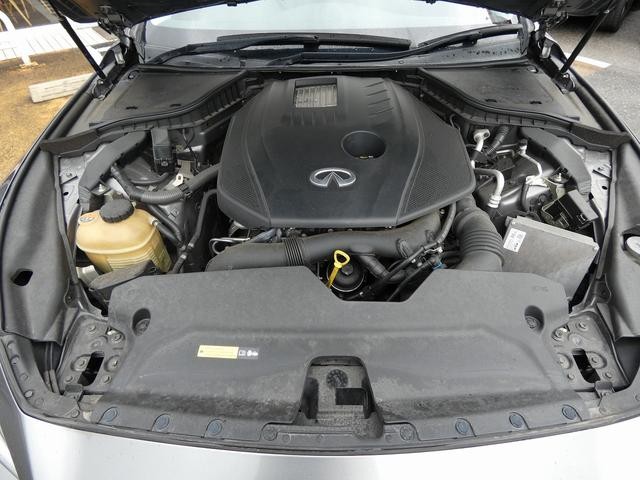 0710176A30261002W00117.jpg