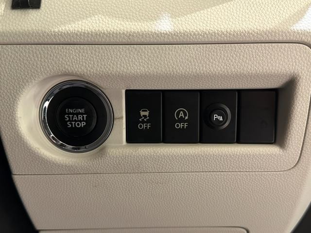 0509824A30260929W01411.jpg