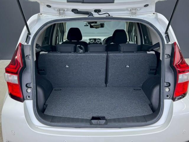 24650025_carP_l_18.jpg