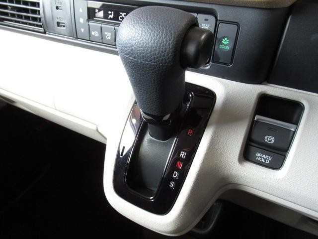 0601003A30260825W00415.jpg