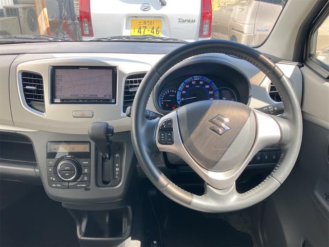 0403501A30260927W00502.jpg