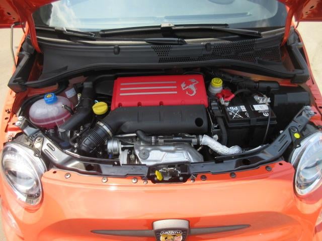 0561088A30250719W00514.jpg