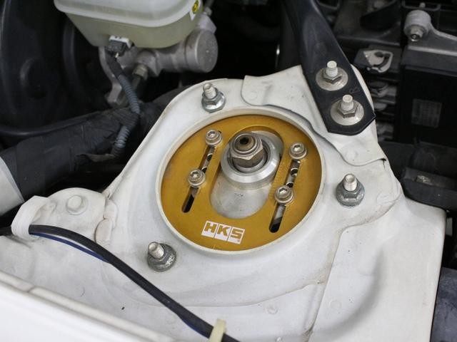 0207743A30261011W00211.jpg