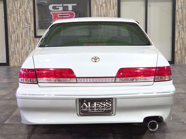 be5c18a2ad809257d7706cfb2ee5795e.jpg
