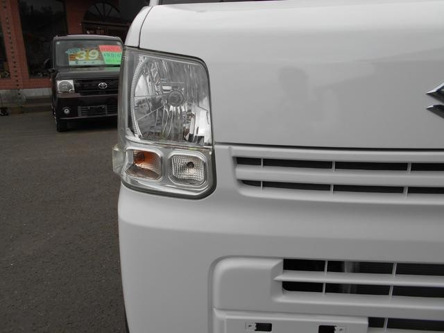 0910040A30260918W00109.jpg