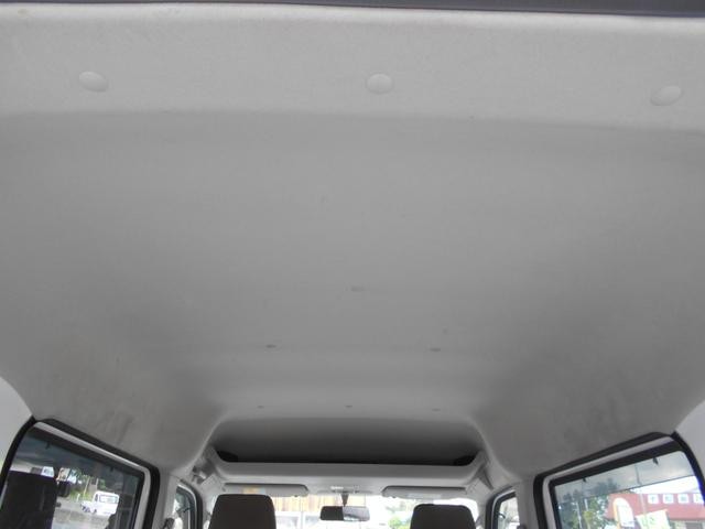 0910040A30260918W00119.jpg