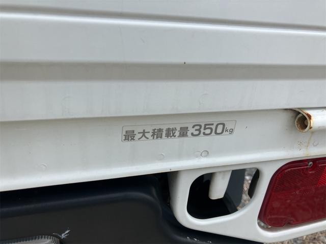 0803238A30250929W00111.jpg