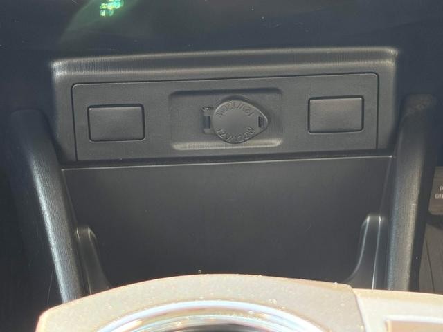 0500054A30261010W00116.jpg