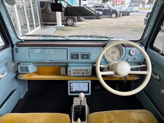 0510775A30260905W00110.jpg