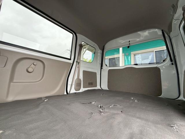 0580637A30260629W00803.jpg