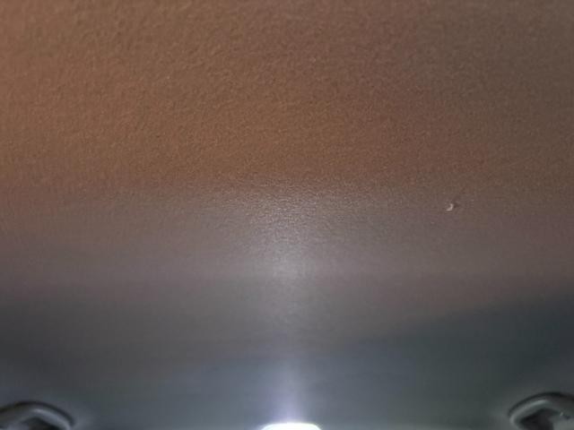 0403721A30260928W00112.jpg
