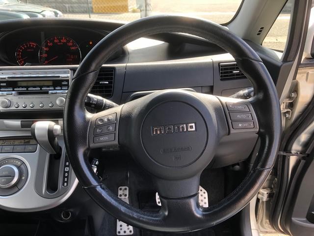 0700628A30261010W00114.jpg