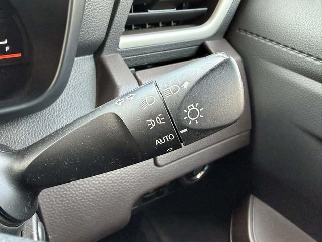 1002895A30260826W00213.jpg