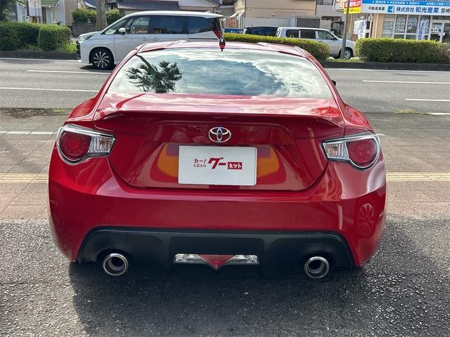 0840119A30260825W00215.jpg
