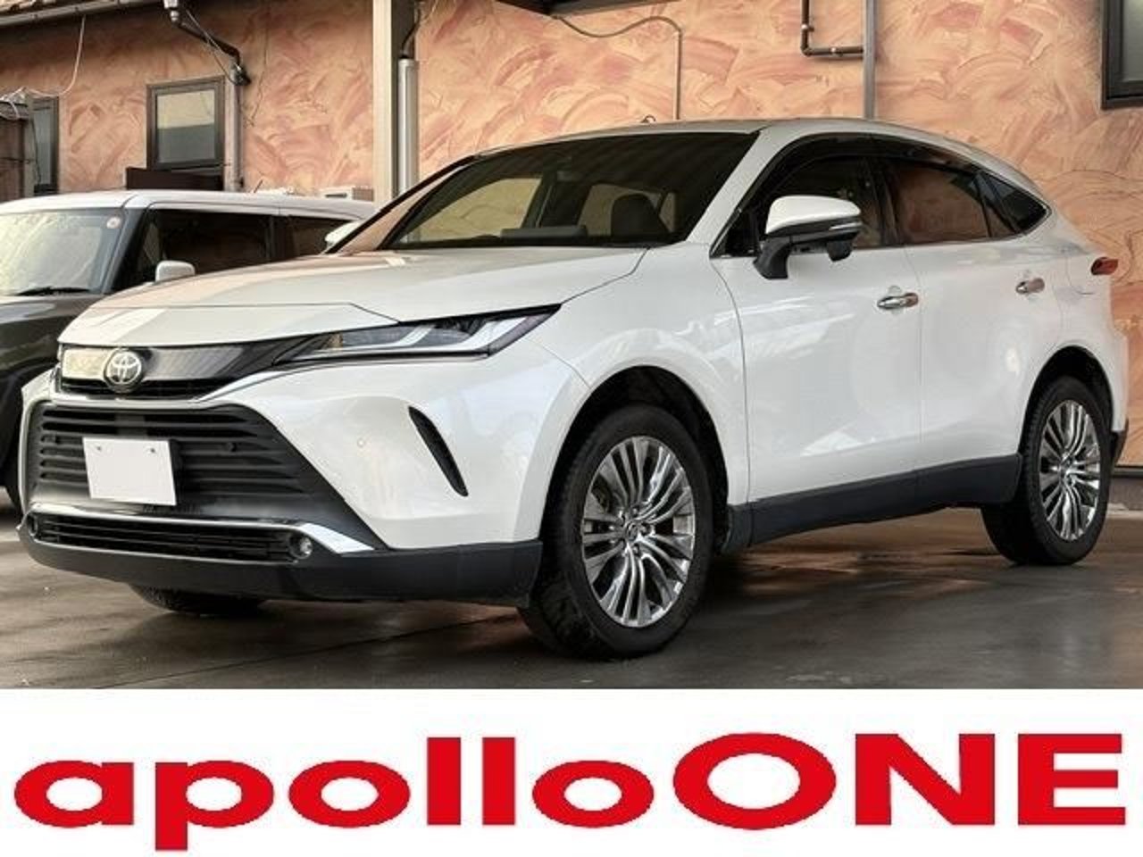 2021 Toyota Harrier, photo 1 of 1