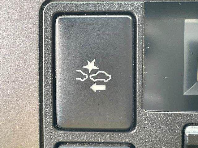 ada0cec8d86ee735bb691fb960e73734.jpg