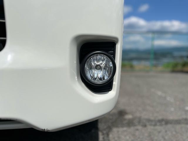 0708445A30260530W00108.jpg