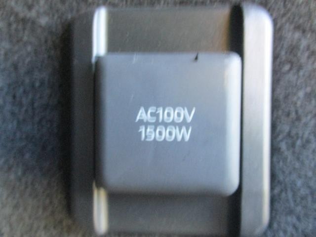 0802982A30261002W00409.jpg
