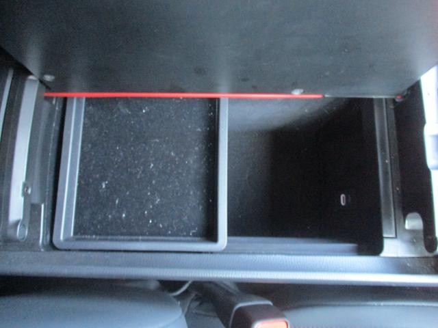 0802982A30261002W00415.jpg
