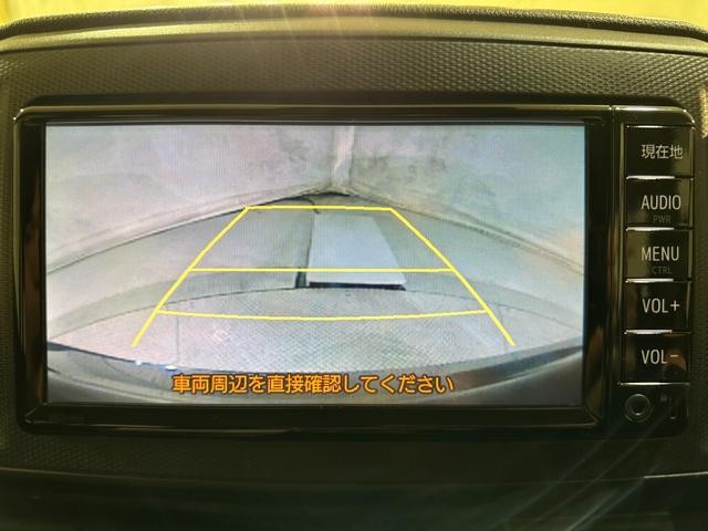 0509824A30261002W01403.jpg