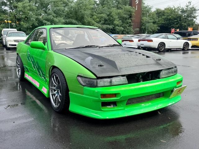 0541528A30260913W00101.jpg
