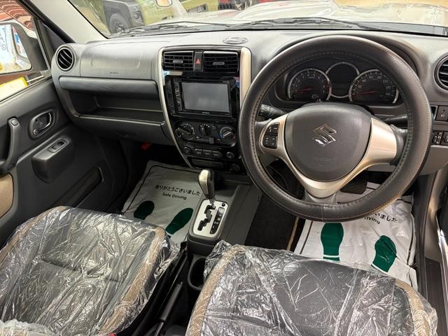 0310121A30260828W00207.jpg