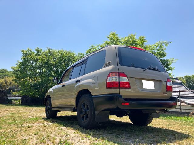0720308A30260519W00105.jpg
