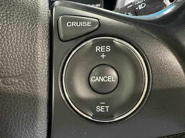 0520681A30260905W00210.jpg