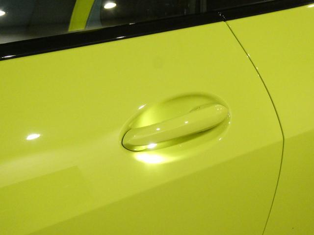 9572480A30260625W00216.jpg