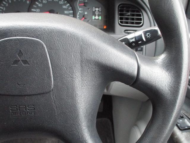 0803064A30260627W00315.jpg