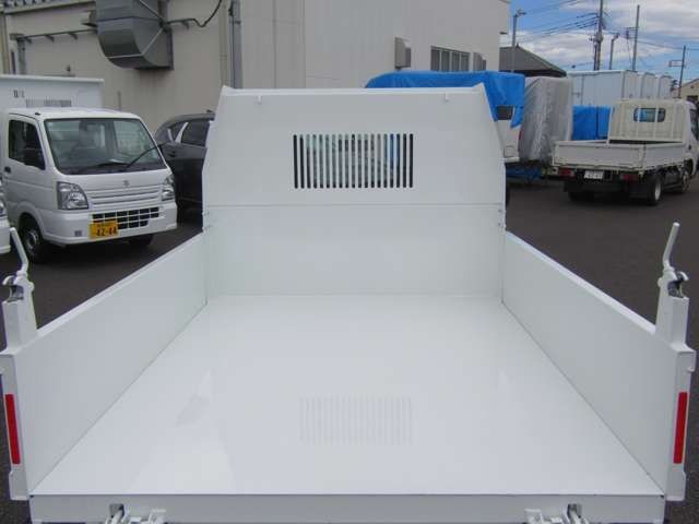 a4f2633adb4c268e1ef50b2c85383555.jpg