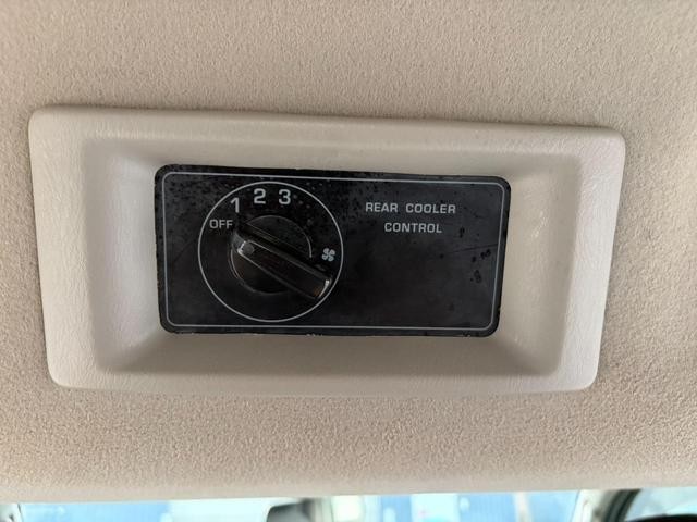 0128834A30260910W00117.jpg