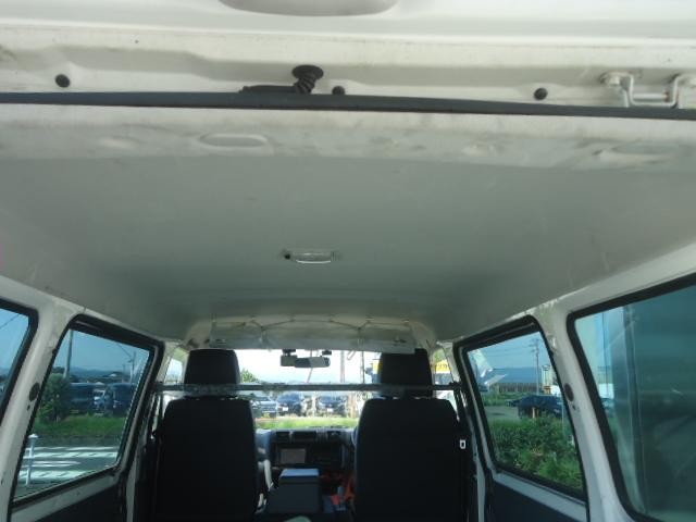 0201694A30261016W00111.jpg