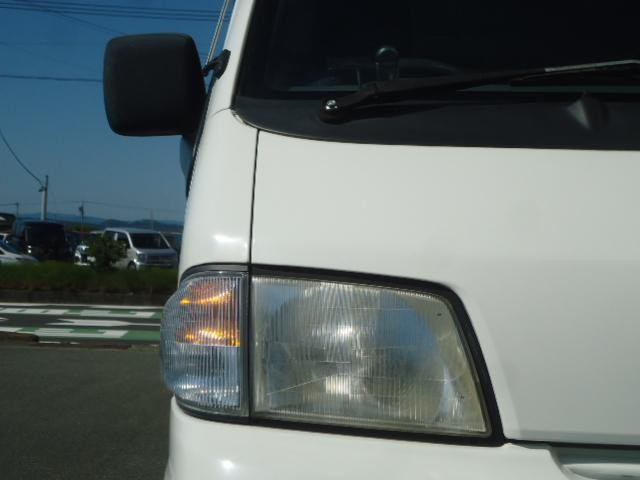 0201694A30261016W00117.jpg