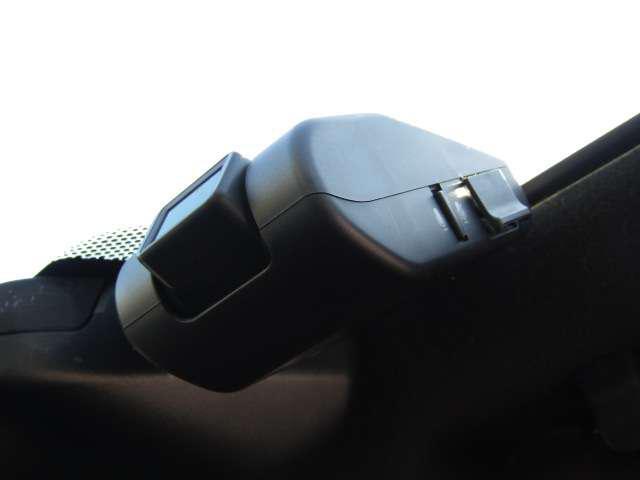 cae27a1c9e726cc1f81f3baeed00b4e7.jpg