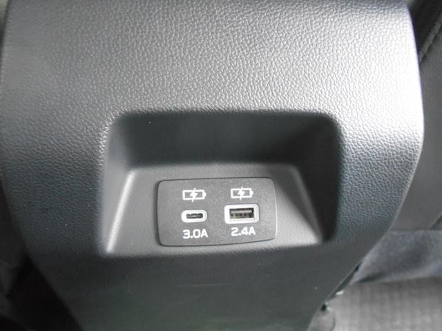 0400488A30260809W00112.jpg