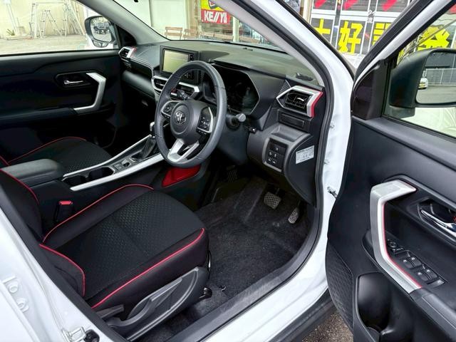 0560808A30260708W00215.jpg