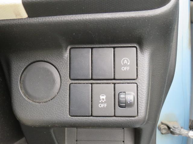 0903901A30260620W00117.jpg