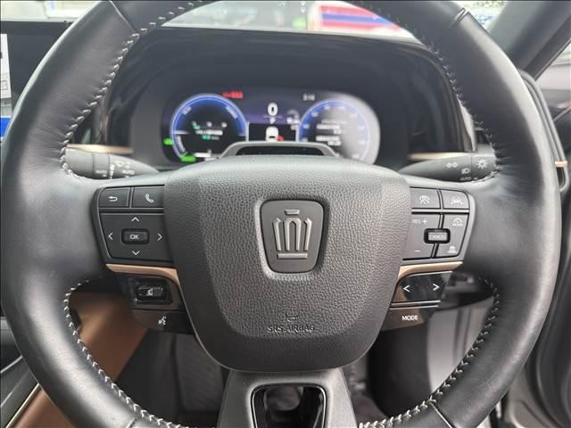 1001933A30260916W00107.jpg
