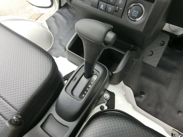 0550070A30260622W00111.jpg