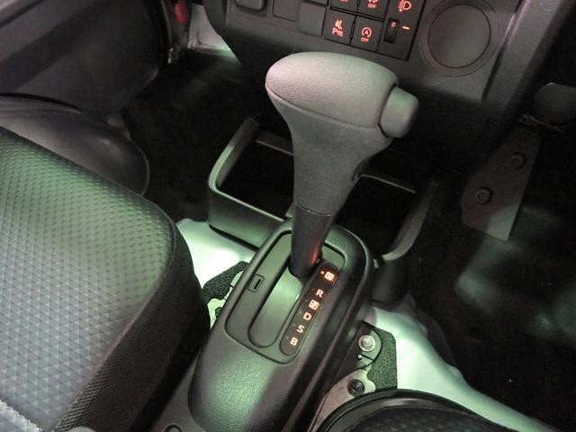 0201999A30261001W00108.jpg