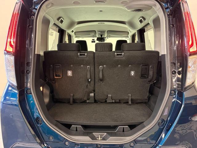 1161052A30251207W00714.jpg