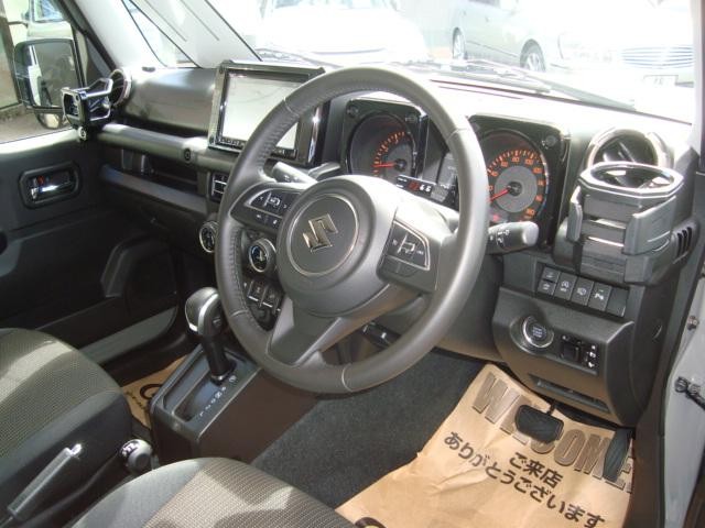 0600329A30260902W00102.jpg