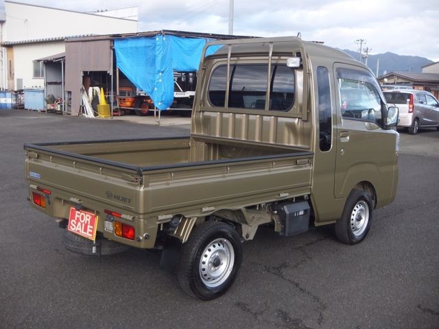 0e750cdd134c1406add8fc9096e5768d.jpg